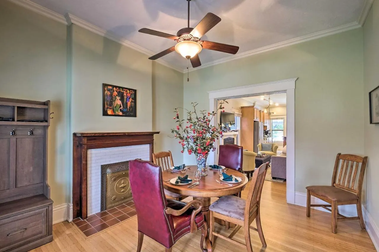 別荘 Louisville Home With Hot Tub In The Highlands!