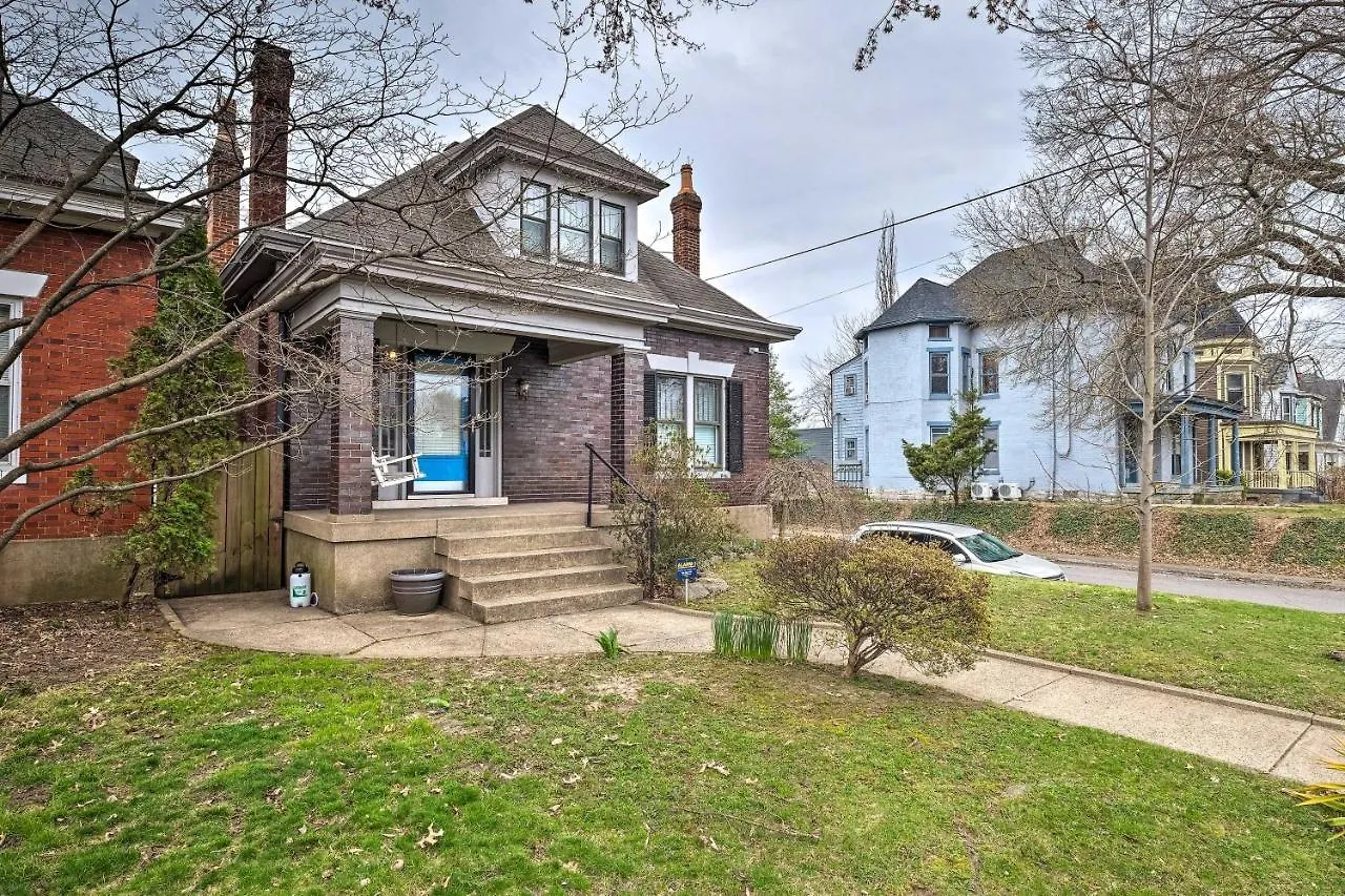 別荘 Louisville Home With Hot Tub In The Highlands!